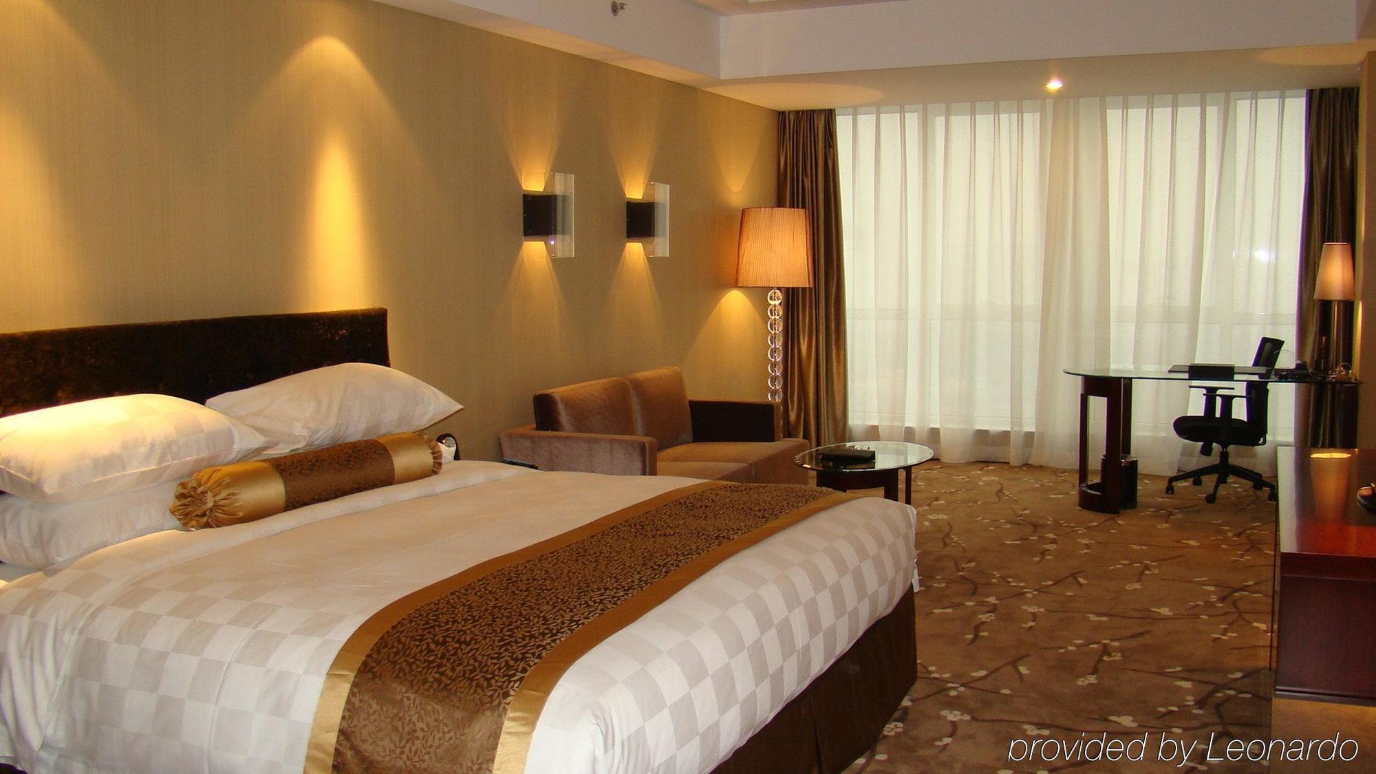 Grand Skylight Hotel Tianjin Room photo